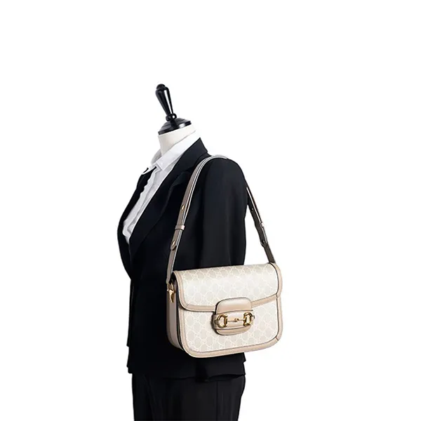 Túi Đeo Vai Nữ Gucci Supreme 1955 Horsebit Medium Shoulder Bag Màu Be