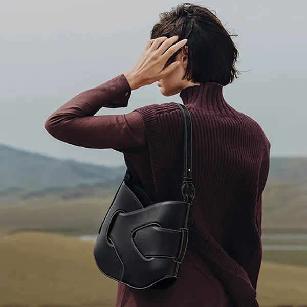 Túi Đeo Vai Nữ Polène Nodde Hobo Edition Smooth Black Màu Đen