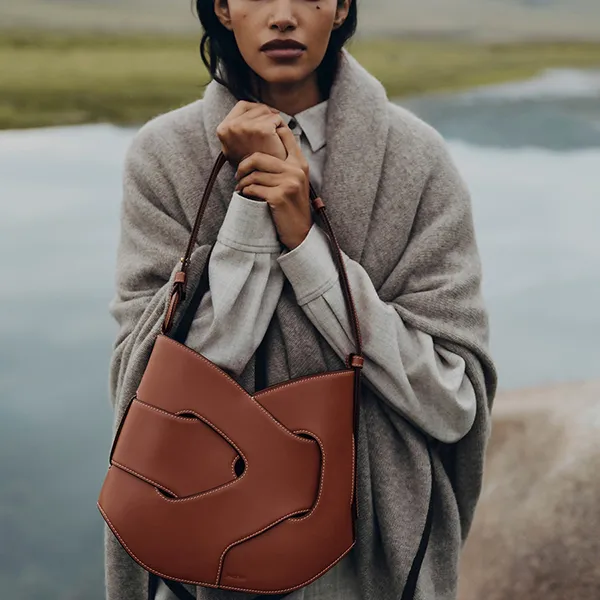 Túi Đeo Vai Nữ Polène Nodde Hobo Edition Smooth Cognac Màu Cognac