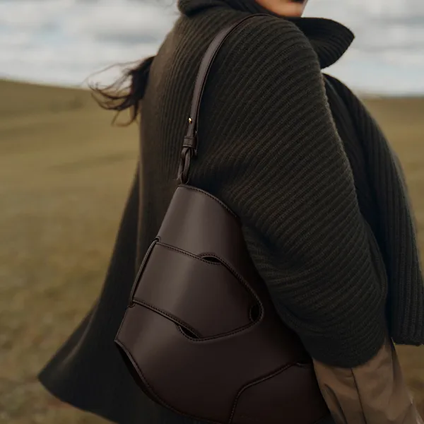 Túi Đeo Vai Nữ Polène Nodde Hobo Edition Smooth Ebony Màu Nâu Đậm