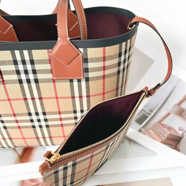 Túi Tote Nữ Burberry Medium London Bag Màu Be Kẻ (Kèm Ví) - Túi xách - Vua Hàng Hiệu