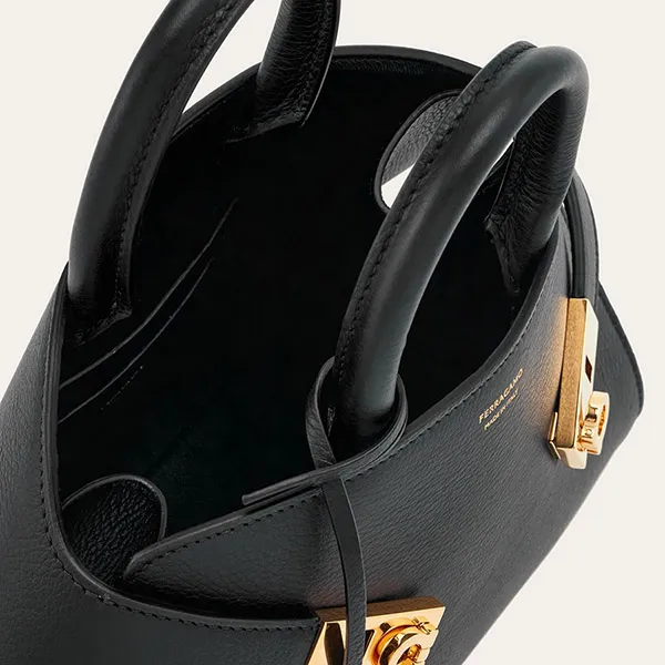 Túi Xách Tay Nữ Salvatore Ferragamo Hug Handbag 215975 768853 Màu Đen - Túi xách - Vua Hàng Hiệu