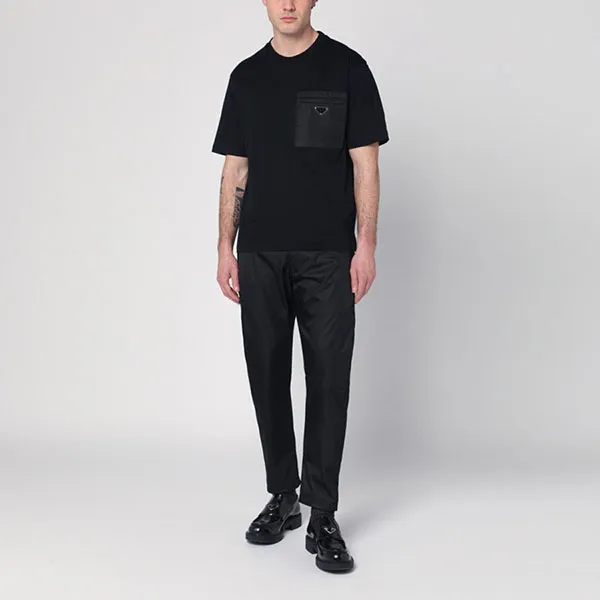 Áo Thun Nam Prada Logo Cotton Jersey In Black T-Shirt UJN661 11CK F0009 Màu Đen Size M