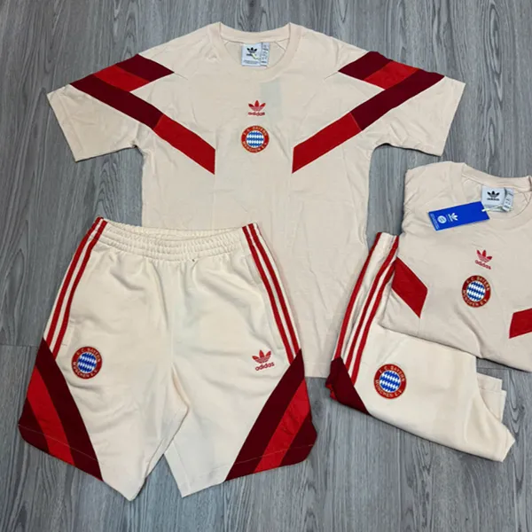 Bộ Quần Áo Cộc Tay Nam Adidas FC Bayern Originals Màu Kem/Đỏ Size XS (Form Âu)