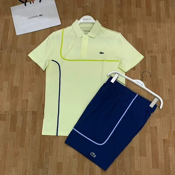 Bộ Quần Áo Cộc Tay Nam Lacoste Men's Tennis DH7362 PSN / GH7460 HBM Màu Vàng/Xanh