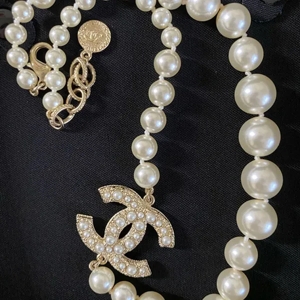 Dây Chuyền Nữ Chanel Pearl Necklace CC Màu Trắng - Trang sức - Vua Hàng Hiệu
