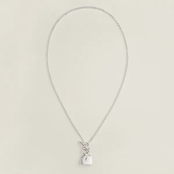 Dây Chuyền Nữ Hermès Amulettes Kelly Pendant H121325B 00 Màu Bạc