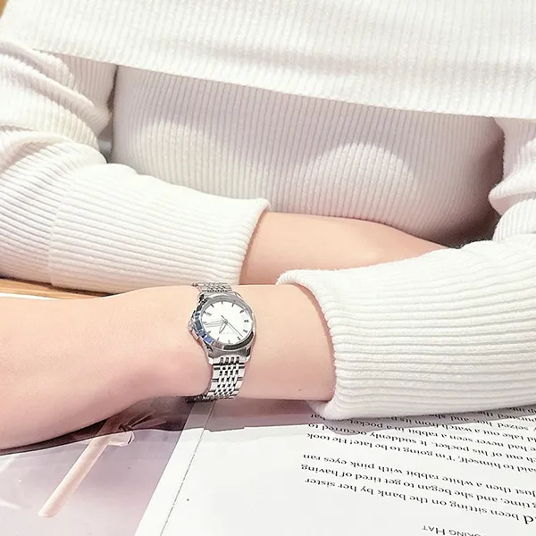Đồng Hồ Nữ Gucci G Timeless Watch YA126501 Màu Bạc