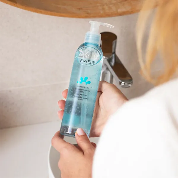 Gel Rửa Mặt Dành Cho Da Nhạy Cảm Babe Laboratorios Soothing Micellar Gel 240ml - Sữa Rửa Mặt - Vua Hàng Hiệu