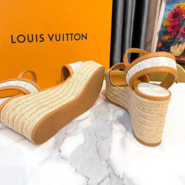 Giày Đế Xuồng Nữ Louis Vuitton LV Starboard Leather Canvas Monogram Wedge Sandals Brown Màu Nâu Trắng Size 38.5
