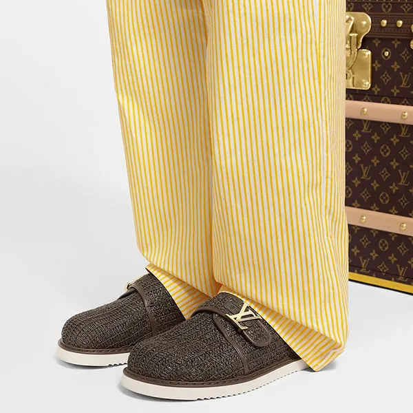 Giày Lười Hở Gót Nam Louis Vuitton LV 1AHQS2 LV Easy Mule Màu Nâu Size 39
