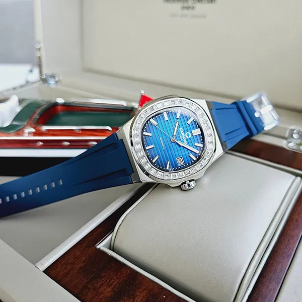 Đồng Hồ Nam Carnival Nautilus Automatic 8108G-VT-DCS-X Màu Xanh Bạc