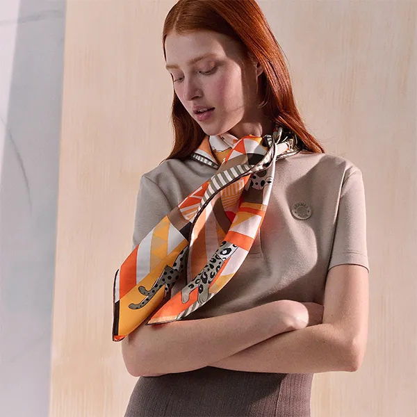 Khăn Nữ Hermès Le Carrousel Du Tigre Royal Scarf 90 Phối Màu - Thời trang - Vua Hàng Hiệu