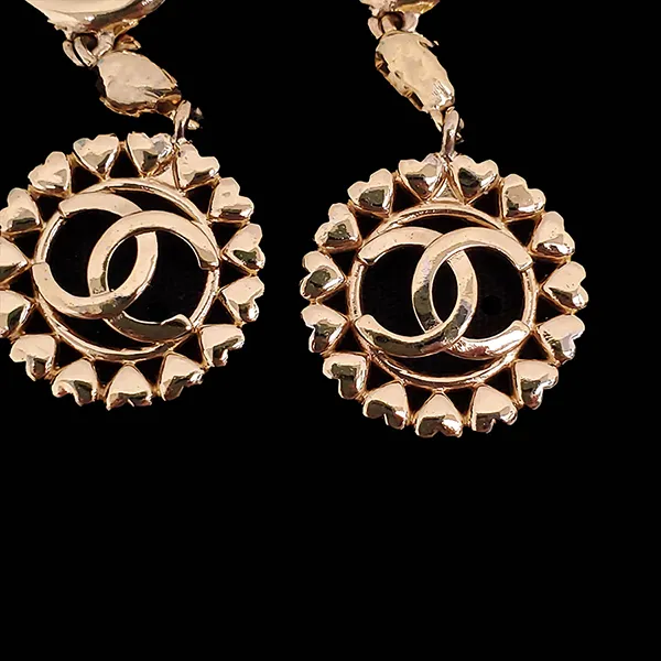 Khuyên Tai Nữ Chanel Logo Heart Drop Earrings Màu Vàng Hồng