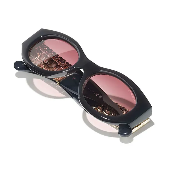 Kính Mát Nữ Channel Oval Sunglasses 0CH5536Q 17168H Màu Hồng Đen