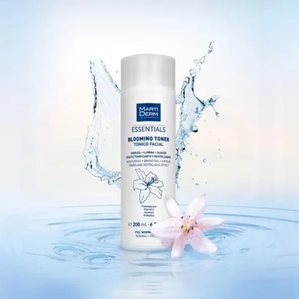 Nước Cân Bằng Dưỡng Ẩm Da MartiDerm Essentials Blooming 200ml