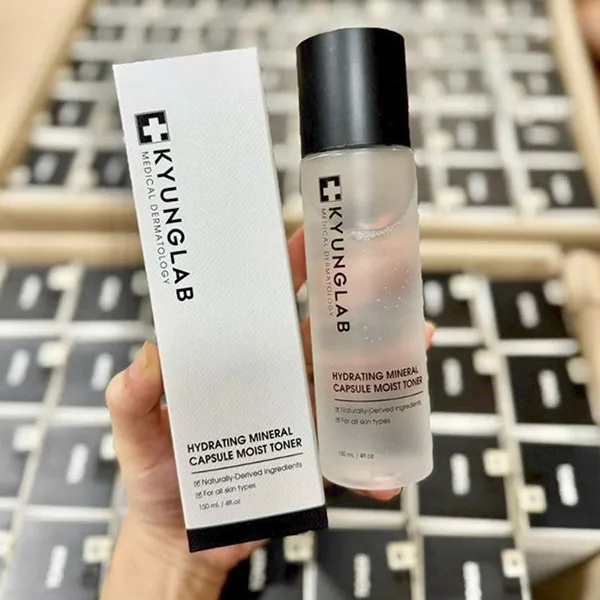 Nước Hoa Hồng Kyunglab Hydrating Mineral Capsule Moist 150ml