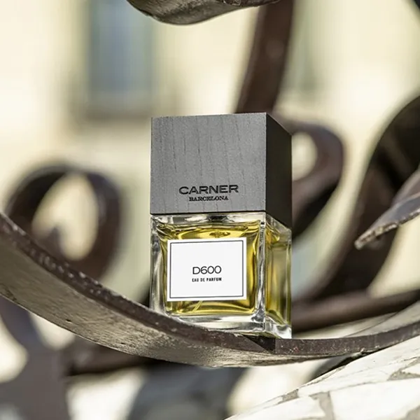 Nước Hoa Unisex Carner Barcelona D600 Eau De Parfum 50ml