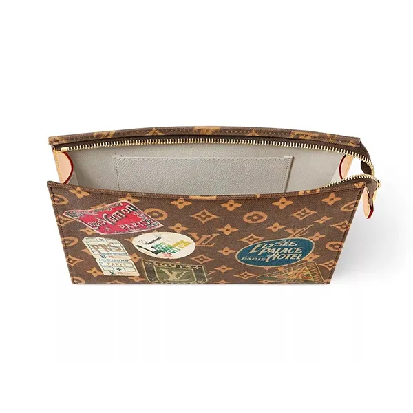 Túi Cầm Tay Louis Vuitton LV Monogram Flight Mode Pouch Màu Nâu