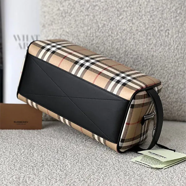 Túi Cầm Tay Nam Burberry 80579391 Màu Be - Túi xách - Vua Hàng Hiệu
