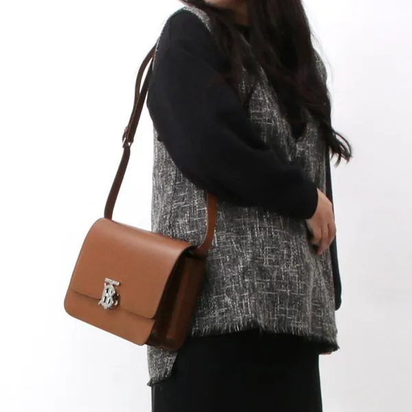 Túi Đeo Chéo Nữ Burberry TB Medium Malt Brow Crossbody Bag 8010337 Màu Nâu - Túi xách - Vua Hàng Hiệu
