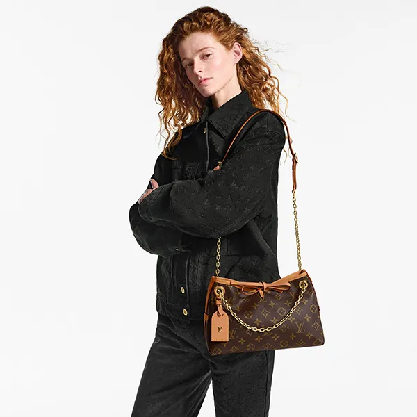 Túi Đeo Chéo Nữ Louis Vuitton LV CarryAll BB Monogram M13014 Màu Nâu