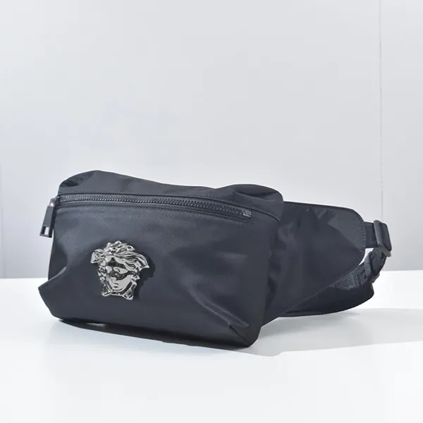 Túi Đeo Chéo Versace Silver Medusa Shoulder Bag 1008866 1A08741 Màu Đen
