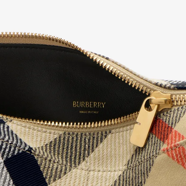 Túi Đeo Vai Nữ Burberry Snip Crossbody Bag 80973541 Màu Be/Đen
