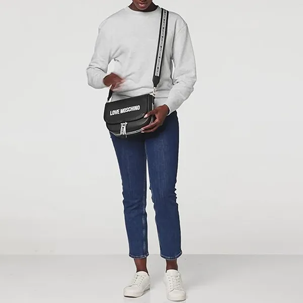 Túi Đeo Vai Nữ Love Moschino Womens Logo On Tape Shoulder Bag Màu Đen - Túi xách - Vua Hàng Hiệu