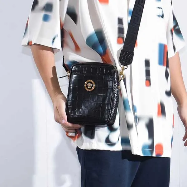 Túi Đeo Vai Versace Shoulder Bag In Crocodile Embossed Pattern 1002885 Màu Đen - Túi xách - Vua Hàng Hiệu