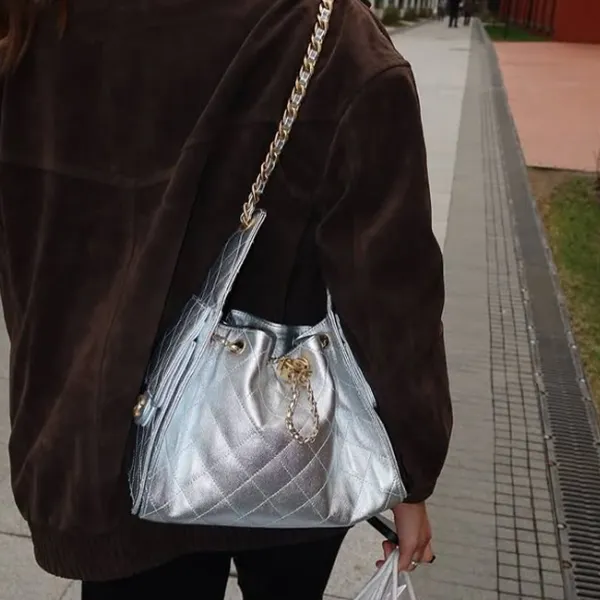Túi Xách Tay Nữ Chanel 25 Small Handbag Grained Silver Màu Bạc - Túi xách - Vua Hàng Hiệu