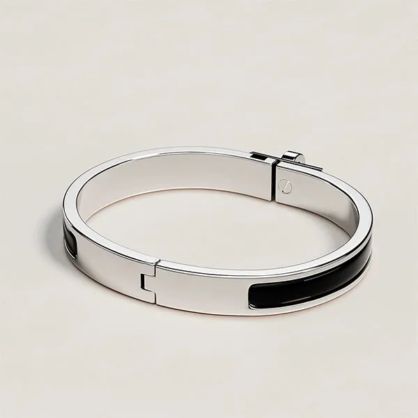 Vòng Đeo Tay Nữ Hermès Mini Clic Kelly Bracelet Màu Đen - Bạc