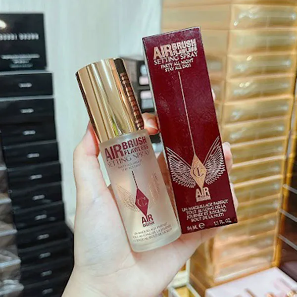 Xịt Khóa Nền Trang Điểm Charlotte Tilbury Airbrush Flawless Setting Spray 34ml