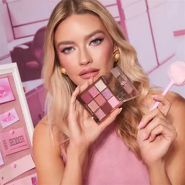 Bảng Phấn Mắt Charlotte Tilbury Charlotte’s Palette Of Beautifying Eye Trends Pink Love