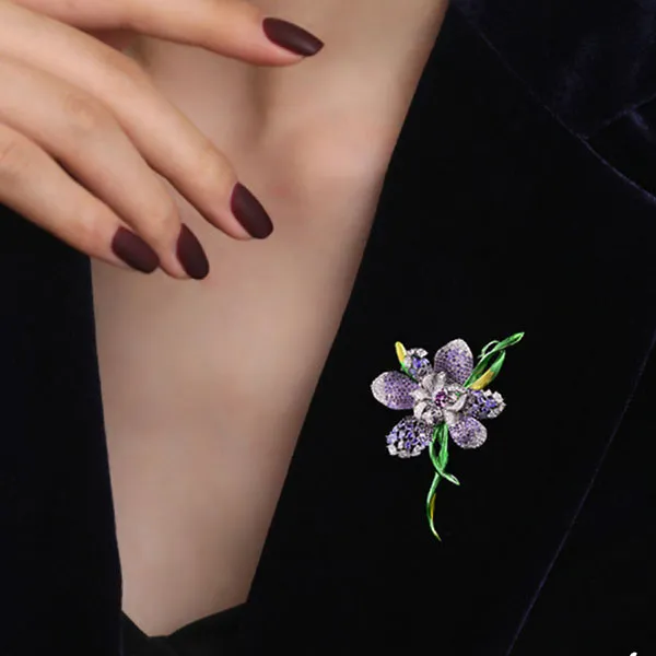 Cài Áo Nữ Meri Royal Iris BR882 Màu Tím