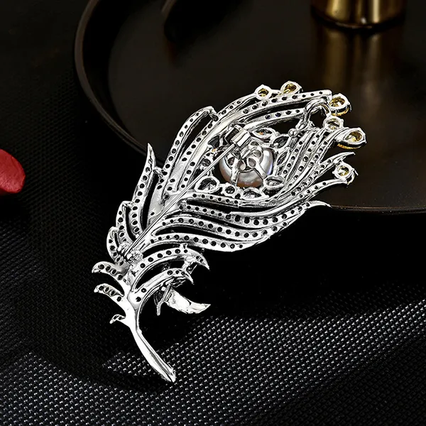 Cài Áo Nữ Meri Mystical Feathers BR869 Màu Xanh Bạc