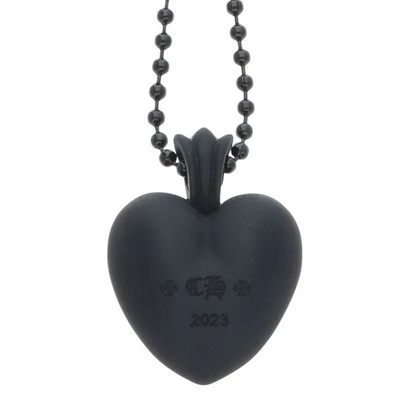 Dây Chuyền Nam Chrome Hearts Rubber Heart Pendant Silicone Rubber Necklace Màu Đen