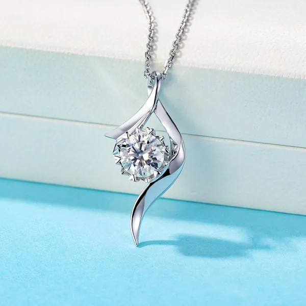 Dây Chuyền Nữ Lili Jewelry Đính Đá Moissanite The Night LILI_496739 Màu Bạc