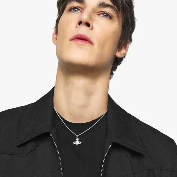 Dây Chuyền Vivienne Westwood Grace Bas Relief Pendant Màu Bạc
