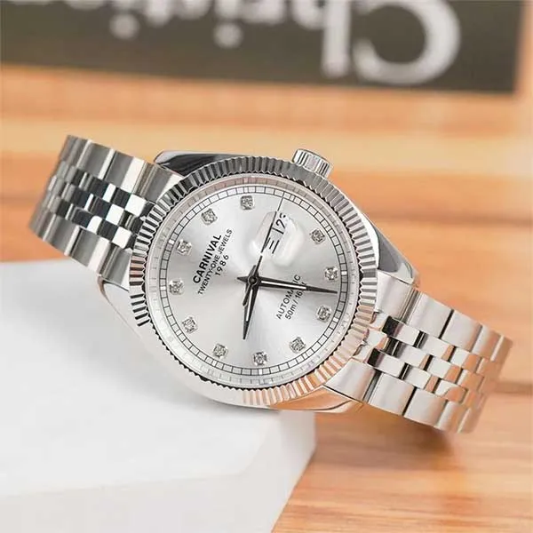 Đồng Hồ Nam Carnival 8131G-VT-T (8131GVTT) Màu Bạc