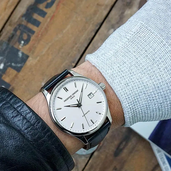 Đồng Hồ Nam Frederique Constant FC-303S5B6 Màu Đen Trắng