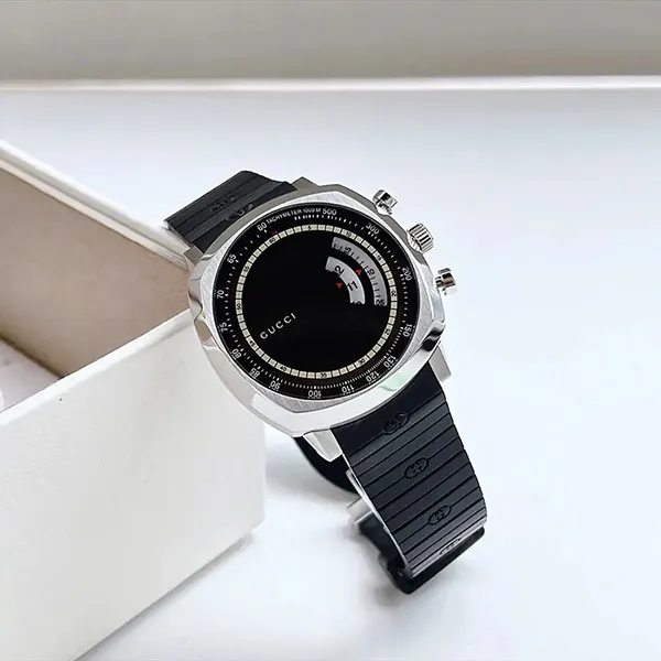 Đồng Hồ Nam Gucci Grip YA157301 Màu Đen