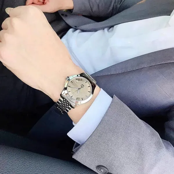 Đồng Hồ Nam Gucci YA1264107 G-Timeless Quartz Brown Dial Stainless Steel YA1264107 Watch Màu Bạc Nâu - Đồng hồ - Vua Hàng Hiệu
