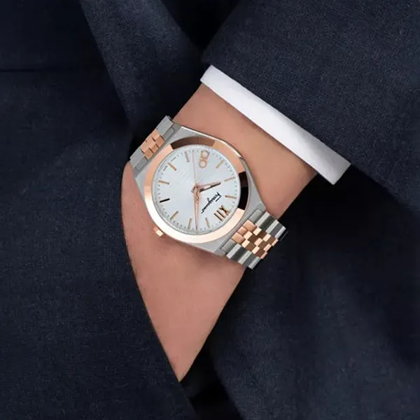 Đồng Hồ Nam Salvatore Ferragamo Vega New Bracelet Watch SFKI00323 Màu Bạc/Vàng Hồng