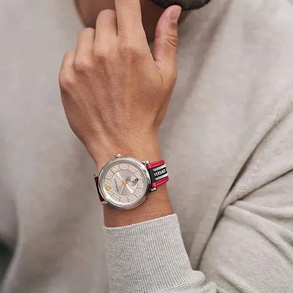 Đồng Hồ Nam Versace V-Circle Quartz VEBQ01319 Màu Đỏ Bạc
