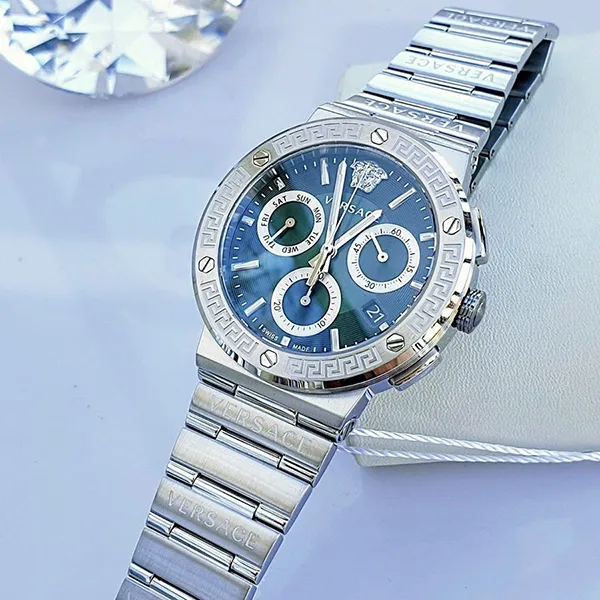 Đồng Hồ Nam Versace VEZ900121 Greca Logo 43mm Màu Xanh Bạc