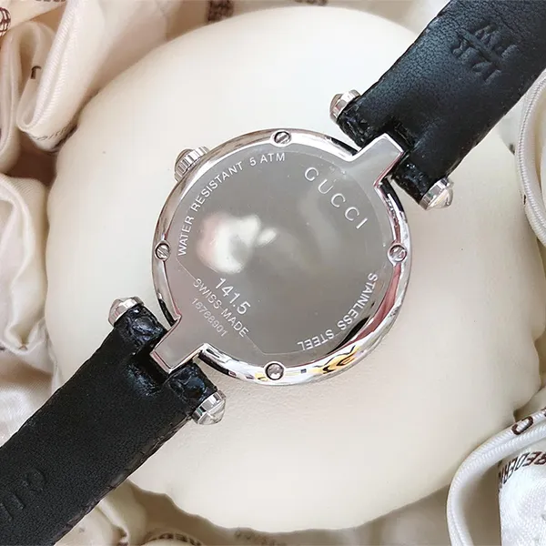 Đồng Hồ Nữ Gucci Diamantissima Diamond Swiss Watch YA141507 Màu Trắng Đen