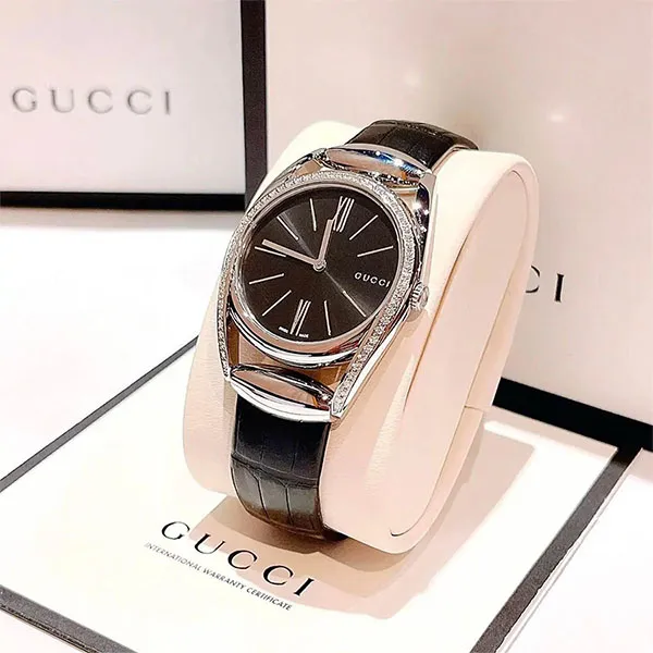 Đồng Hồ Nữ Gucci Horsebit Diamond YA139403 Màu Đen - Bạc