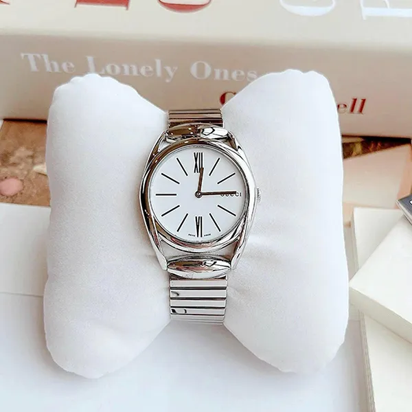 Đồng Hồ Nữ Gucci Horsebit Quartz White Dial Silver YA140505 Màu Bạc