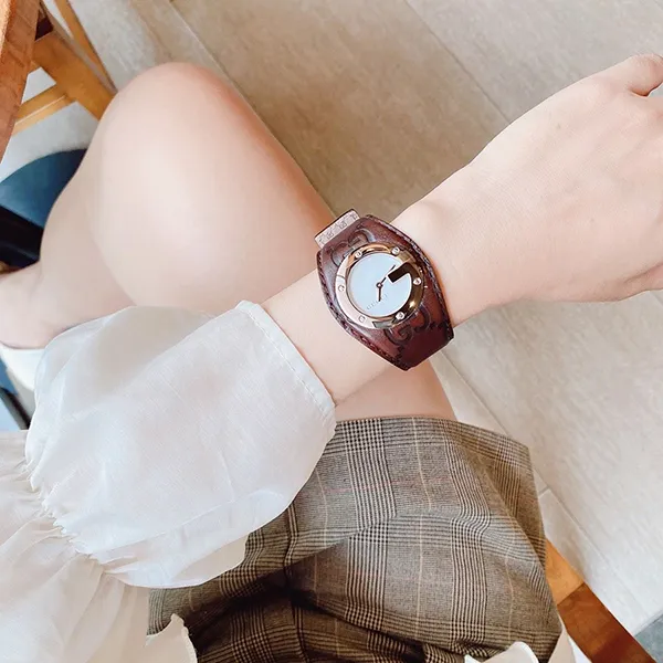 Đồng Hồ Nữ Gucci Women's YA104539 104 Collection Bandeau Brown Leather Watch Màu Nâu - Đồng hồ - Vua Hàng Hiệu
